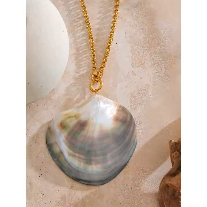 House of Pearl piece