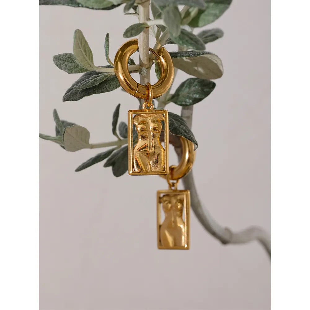 Lustrous Body Earrings