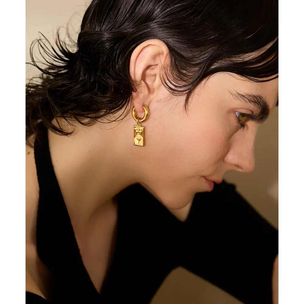 Lustrous Body Earrings
